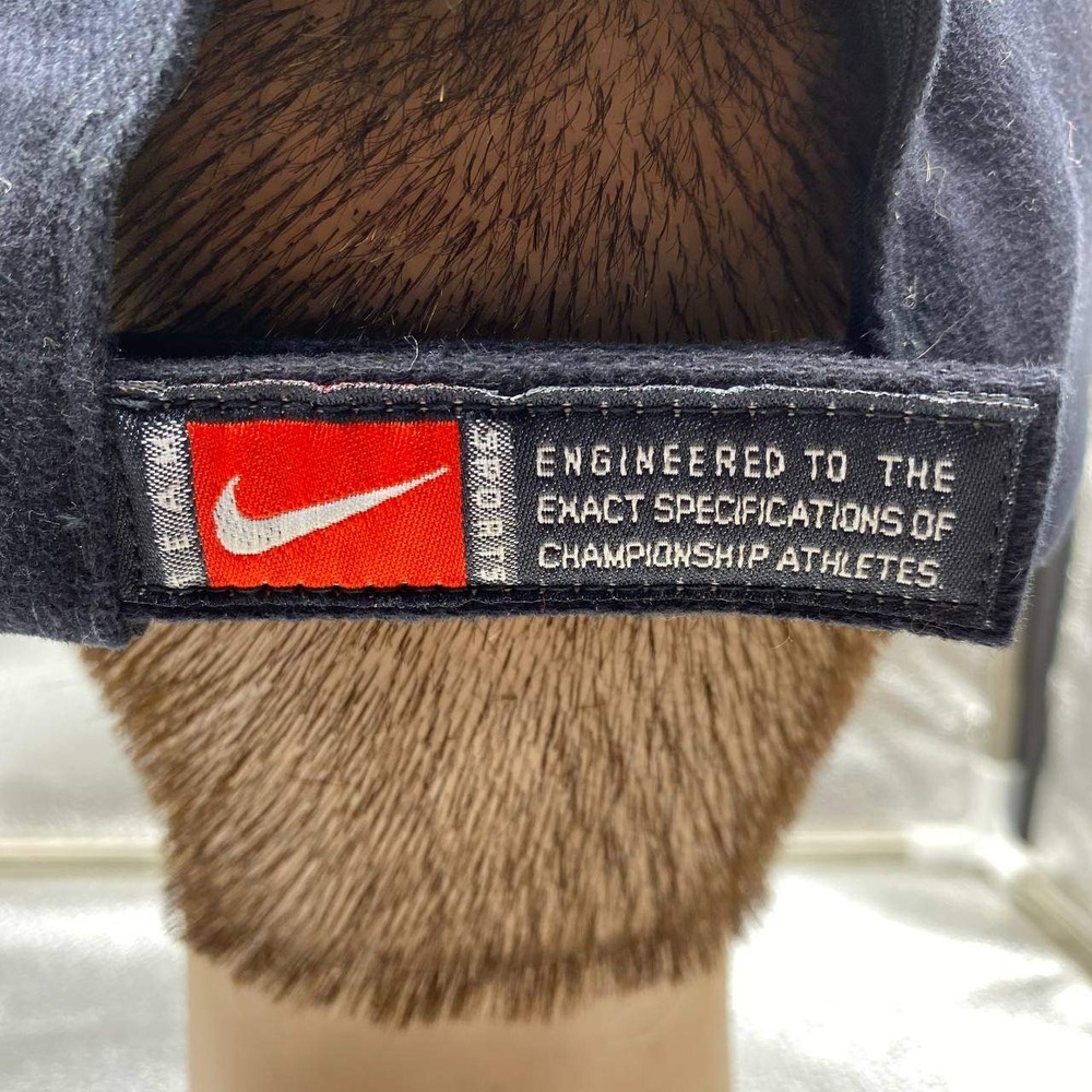 Nike University of Maryland Terrapins Men OS Navy Red Vertical Stripe Swoosh Hat - Picture 9 of 10